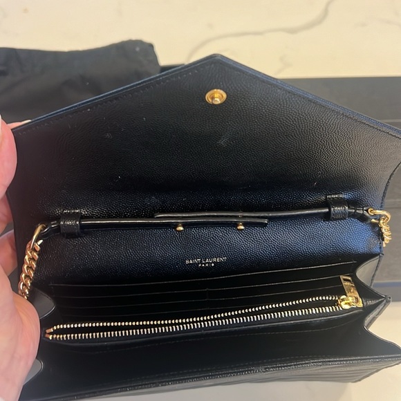 Beautiful great condition YSL black bag with gold chain . - Picture 4 of 5